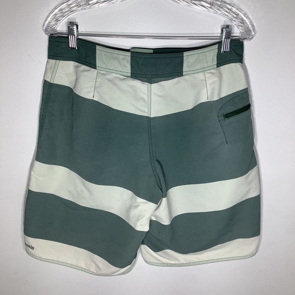 Patagonia‎ Mens Board Shorts Green Striped Size 31 - Picture 3 of 7